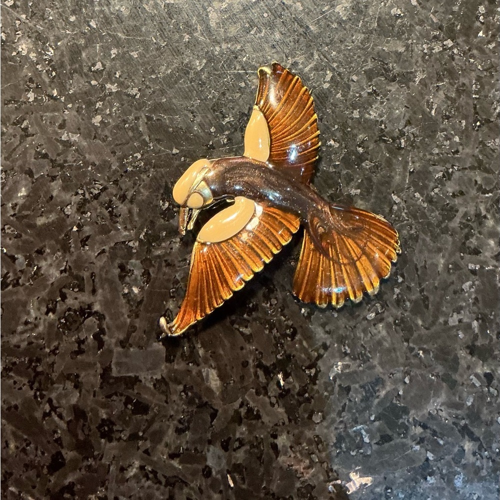 Vintage Gorgeous Enamel Bird Brooch